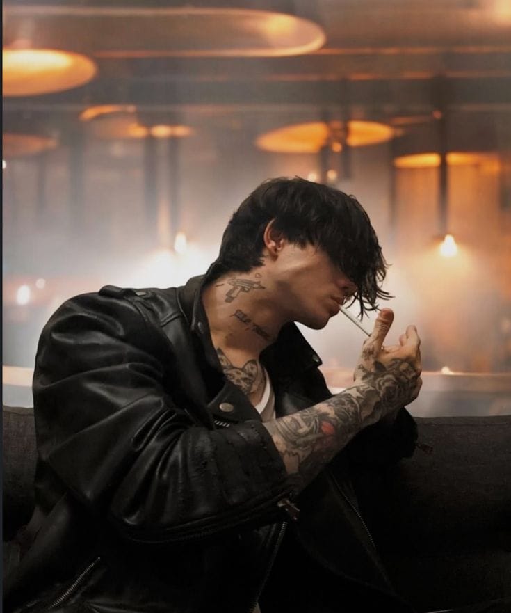 ༄彡Ｊｏｈｎ Ｈｏｌｔ〇⬤